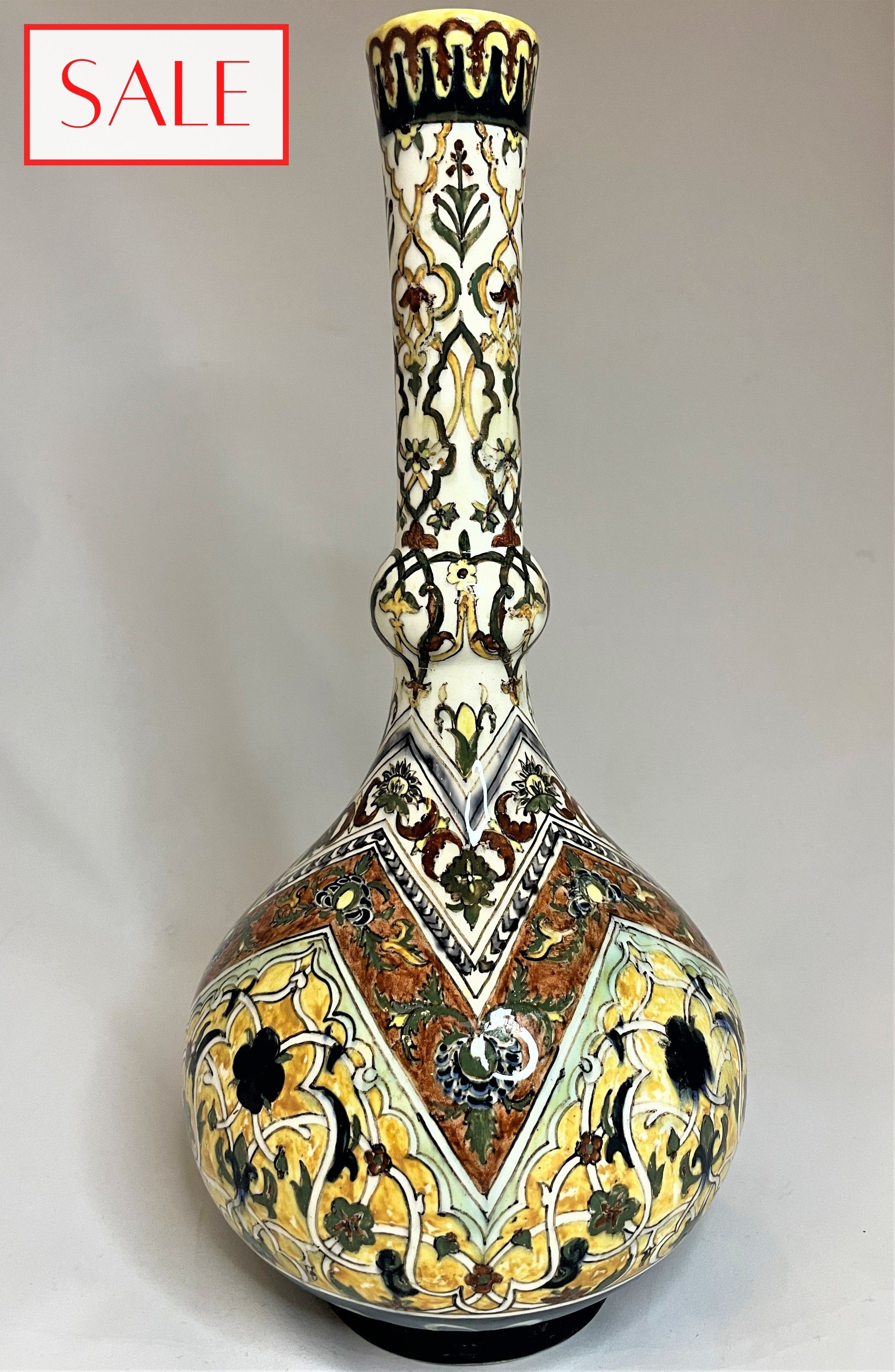 Doorzichtig Vesting regeren Antique vase, richly decorated, Rozenburg. Antieke vaas, rijkelijk  versierd, Rozenburg. - Rozenburg & Art Nouveau - Sale